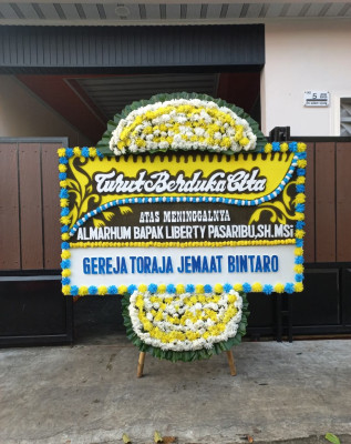 Papan Bunga Duka di KAUR